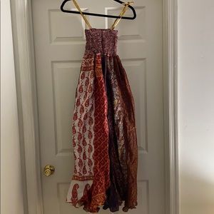 Beautiful unique dress. 💯 Silk.